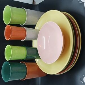 MELMAC, MARCREST, MIDCENTURY MODERN Plates (10"),Glasses (5" & 3.5") Bowl (6.5")